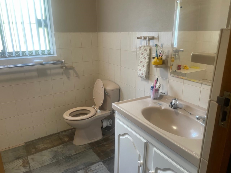 5 Bedroom Property for Sale in Porterville Western Cape